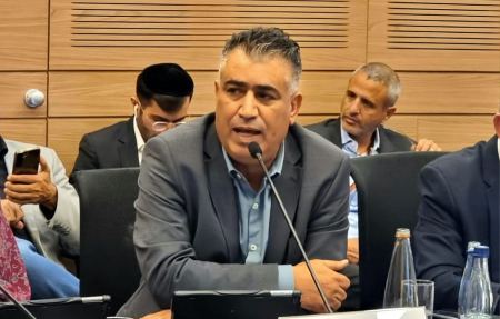 ليس من حقكم فرض منهاج خاص بمدارس القدس، للقدس تاريخ وهوية فلسطينية